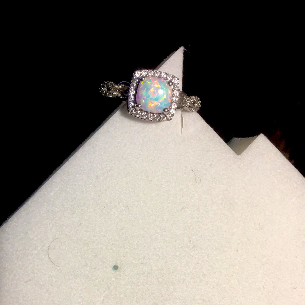Opal ring
